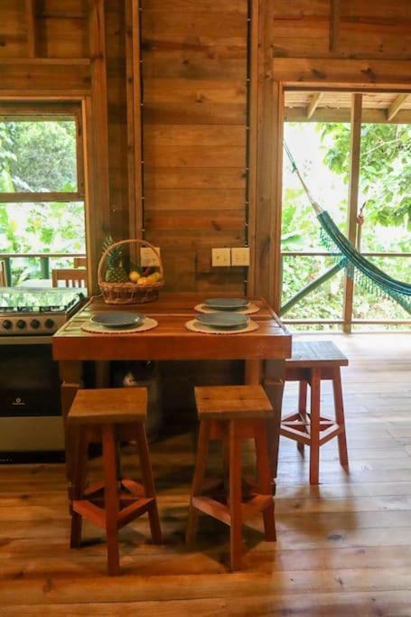 בוקס דל טורו Jungle Beach 2 Bedroom Cottage מראה חיצוני תמונה